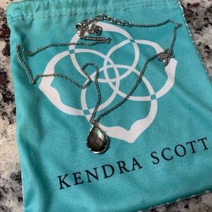 Kendra Scott necklace